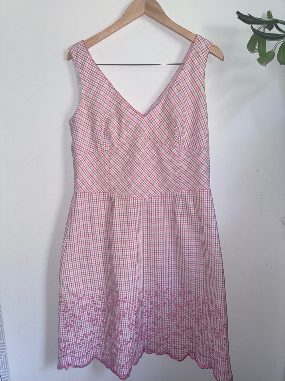 Kay Unger Pink Gingham V-Neck Sleeveless Midi Dress Size 14